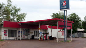 Berry Springs Store Berry Springs Store