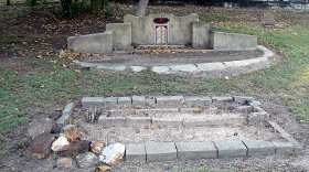 Chinese Cemetery Graves