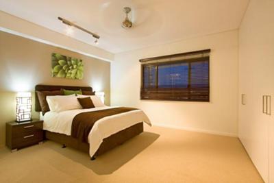 3 Spacious bedrooms