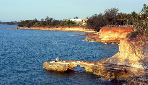 Red sandstone cliffs at Nightcliff