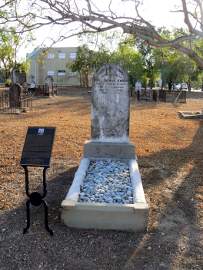 John Knight grave, Palmerston Cemetery