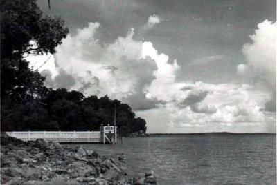 Baths -1922 (Supplied: William Coleman, Northern Territory Archive Service.)