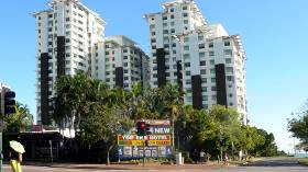 Top End Hotel, Daly Street