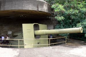 Gun turrent at East Point Museum